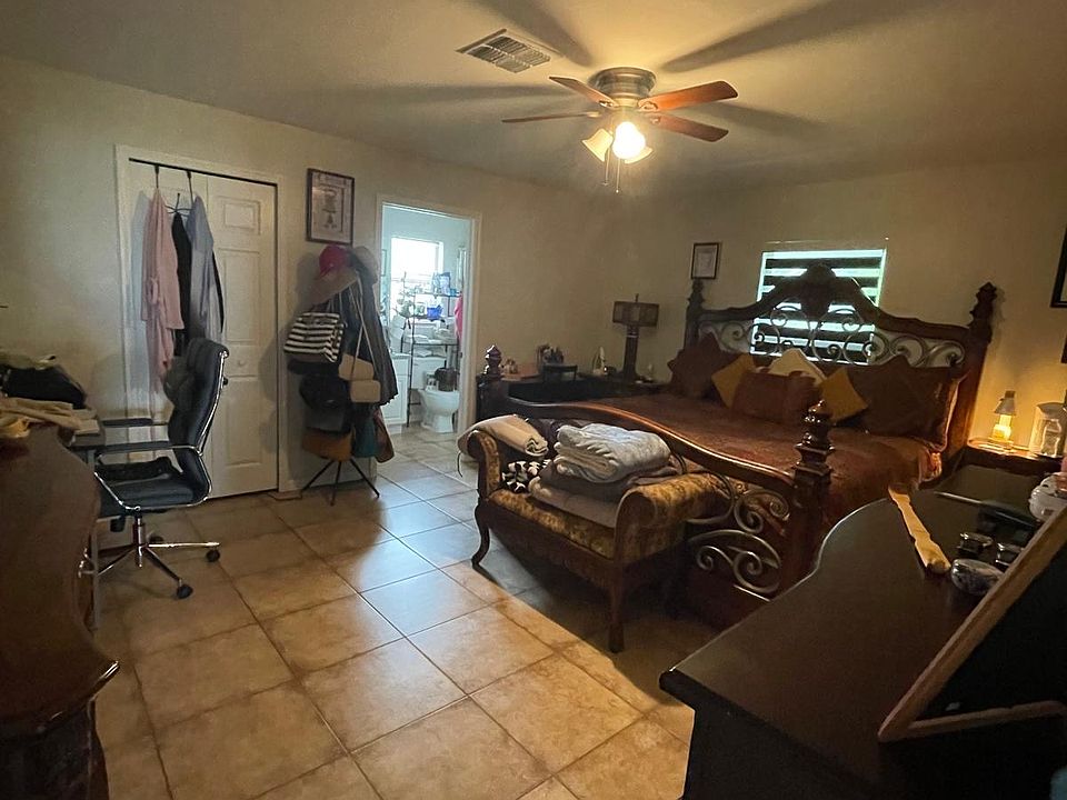 1st image of 2412 Mae Ave S