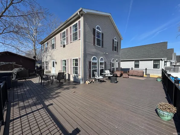 1419 Ewing Rd, Rochester, IN 46975