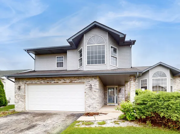 920 Mary Byrne Dr, Sauk Village, IL 60411