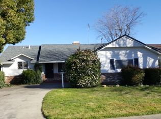 7057 Wilshire Cir, Sacramento, CA 95822