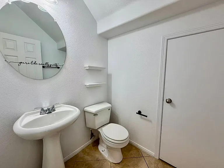 884 Blue Rosalie Pl — Photo 9
