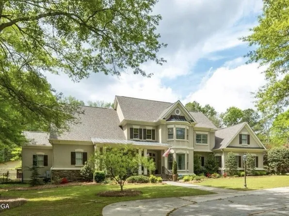 106 Howard Oaks Dr, Macon, GA 31210