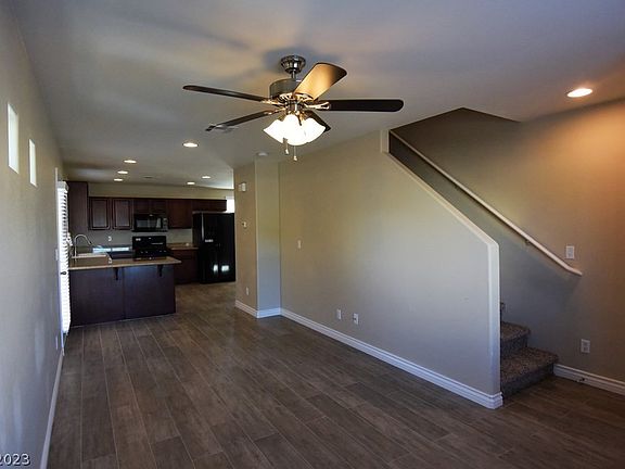 2nd image of 6351 Felicitas Ave