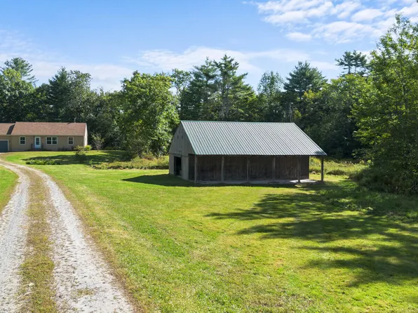 8 Purbeck Lane, Richmond, ME 04357