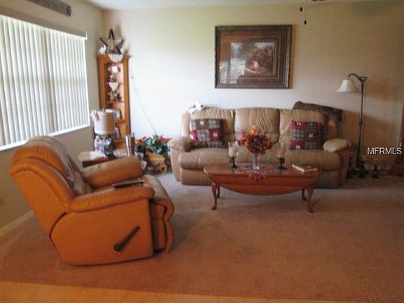 2nd image of 1906 Canterbury Ln Unit 4