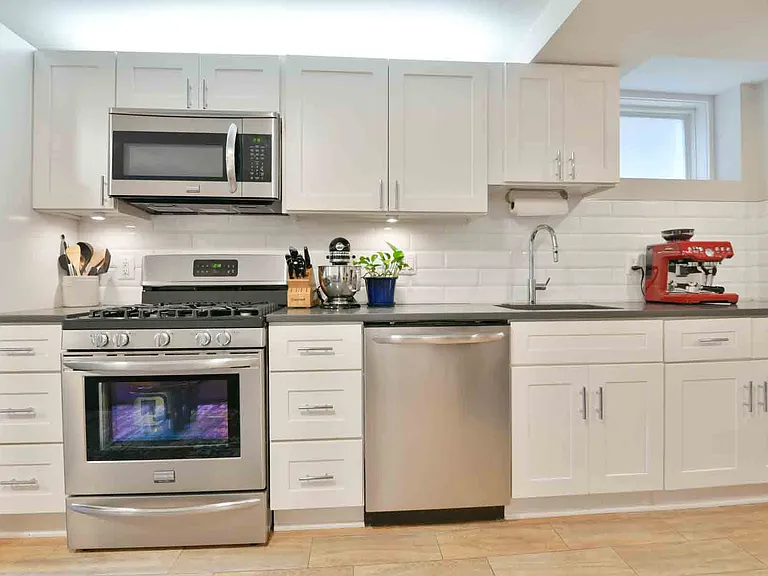 3101 Sherman Ave NW #101 — Photo 5