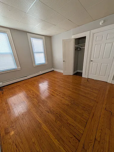 208 Sherman Ave Photo 1