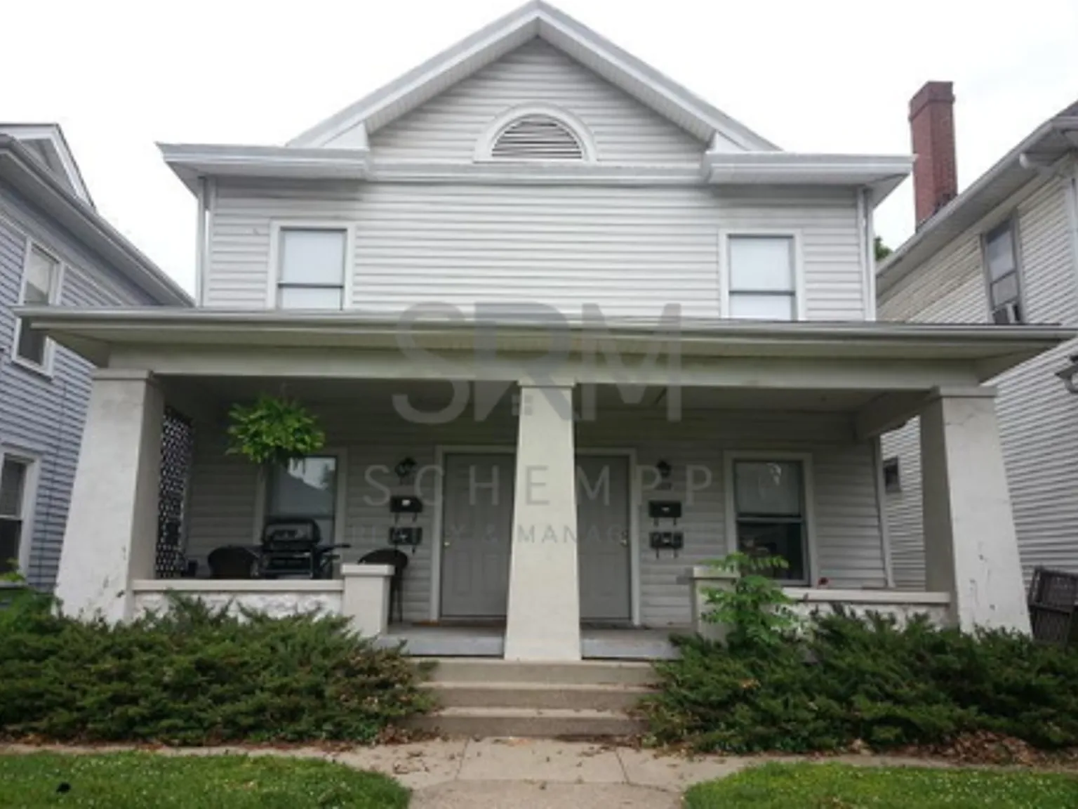 807-809 E. Maple St — Photo 2
