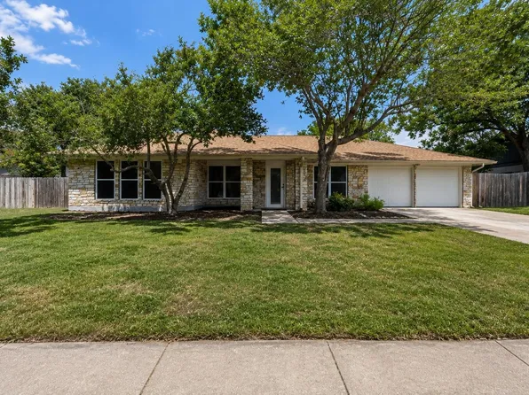 1403 Creekview Dr, Round Rock, TX 78681