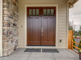 15561 SW Thrush Ln, Beaverton, OR 97007