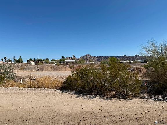 3rd image of LOT E Warren Dr #B