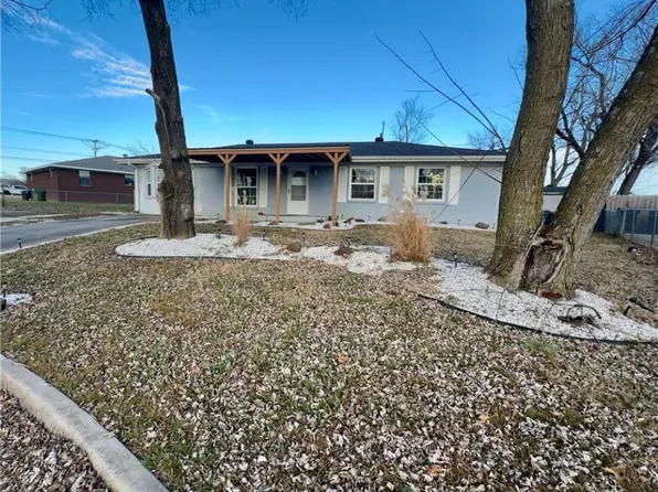 705 N Steven Dr, Rogers, AR 72756