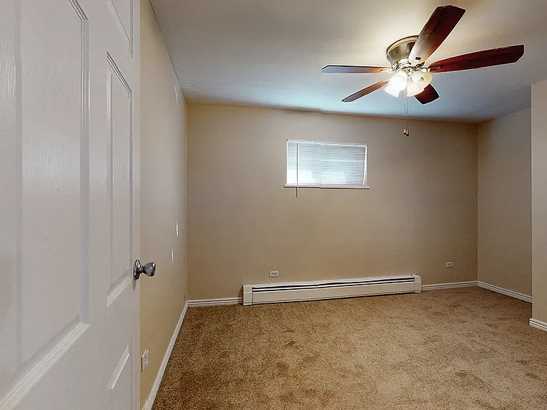 Aspen Terrace Apartments — Photo 14