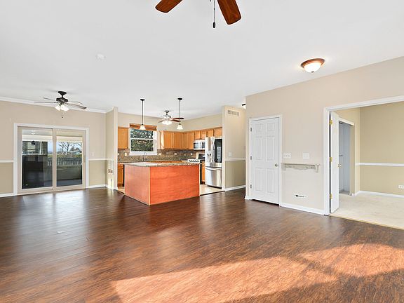 5th image of 1637 Silver Springs Ct