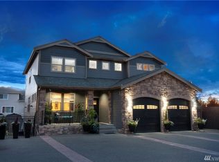 2002 Crystal Springs Rd W, University Place, WA 98466