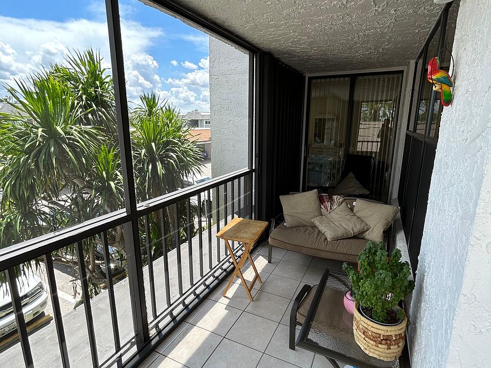 1st image of 3460 N Key Dr APT 211