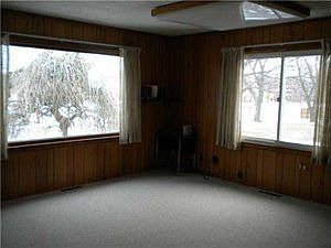 5th image of 8675 Main St