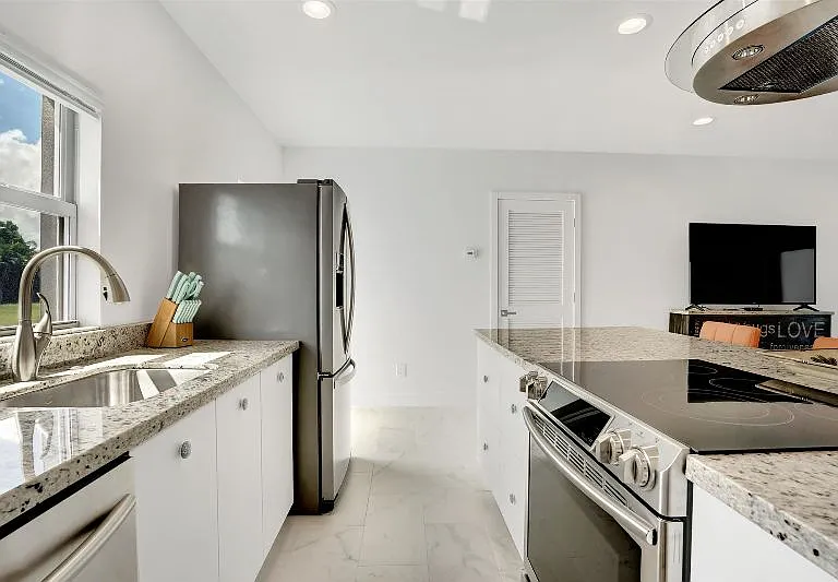 1335 Churchill Rd #A — Photo 5
