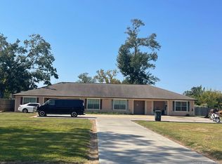 2804 Hazel St, Lake Charles, LA 70601