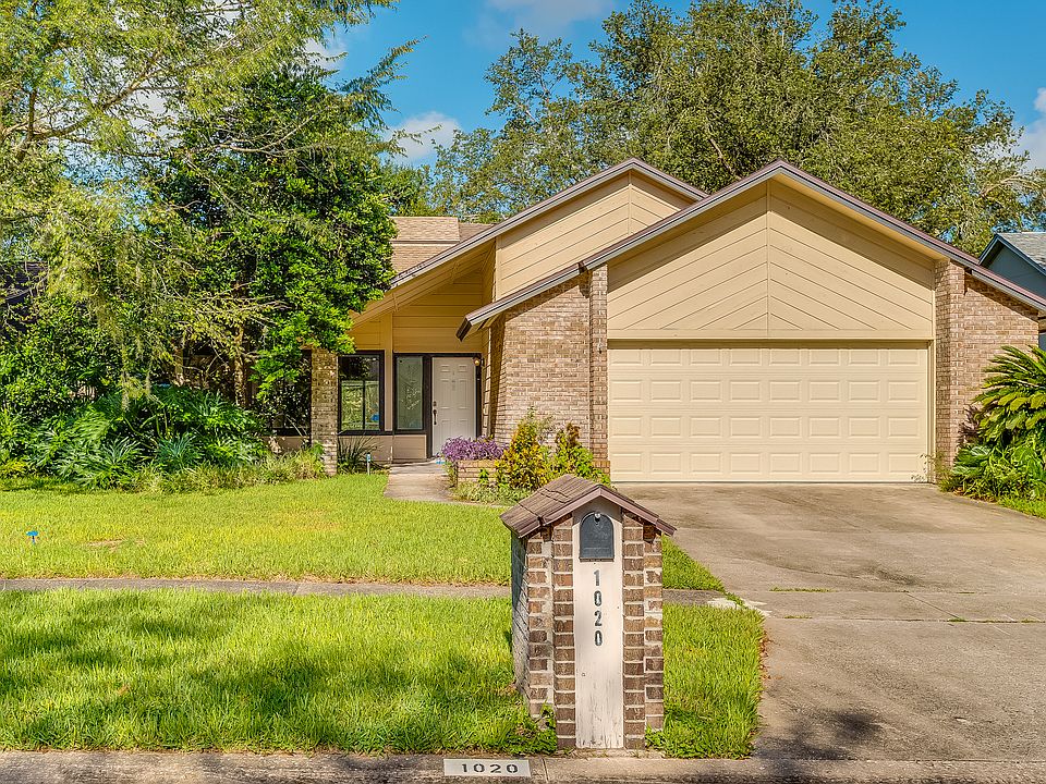 1st image of 1020 Creeks Bend Dr