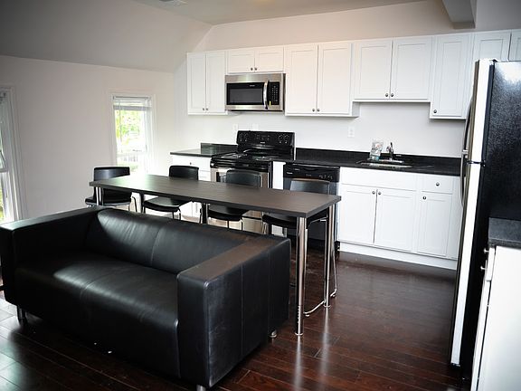 Unit 3 Kitchen