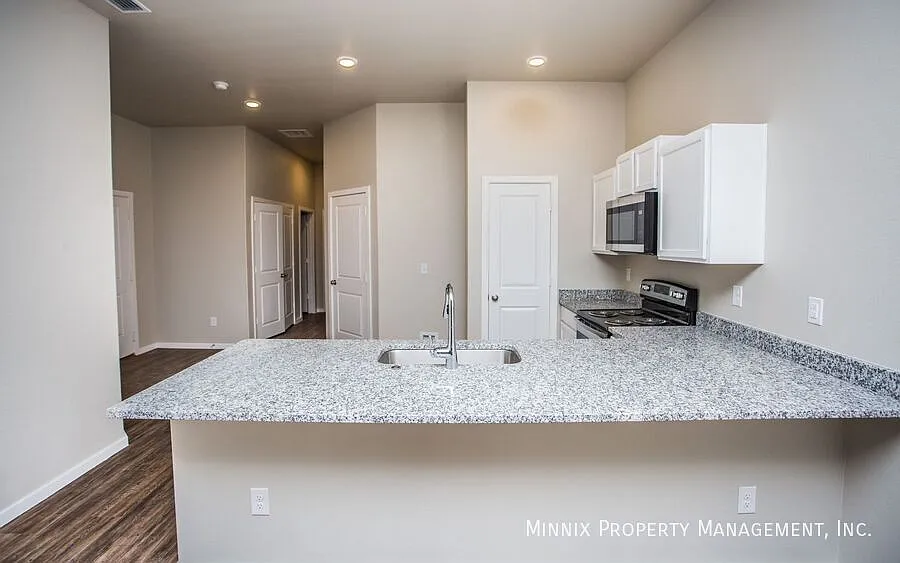 2108 Kokomo Ave #B — Photo 2