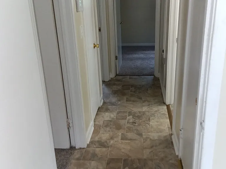2939 Urban Ave — Photo 4