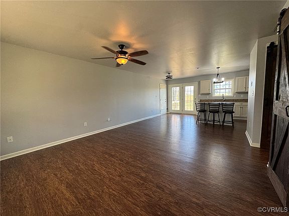 3rd image of 20116 Barclay Ln