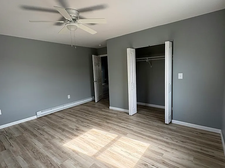 615 George St — Photo 9