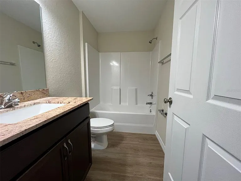 33 Poplar Rd #3 — Photo 7
