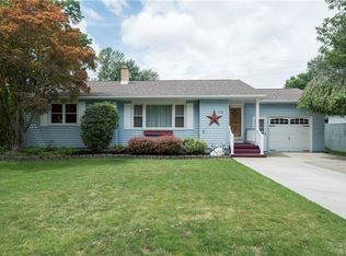 112 S Meadow Dr, North Tonawanda, NY 14120