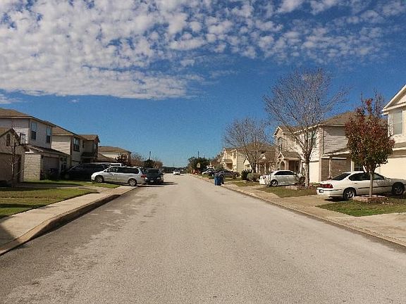 4th image of 3939 Bulverde Pkwy