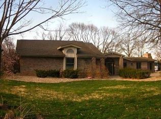 98 Woodbine, Terre Haute, IN 47803