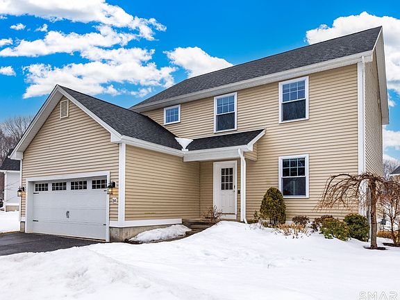 3rd image of 365 Allentown Road #34