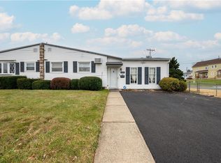 1577 Livingston St, Bethlehem, PA 18017