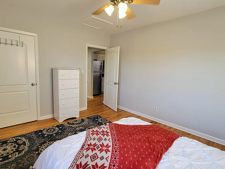 1511 E High St #1 — Photo 11