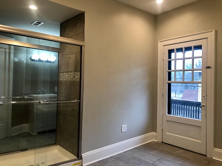 9501 Shakespeare Pkwy — Photo 3