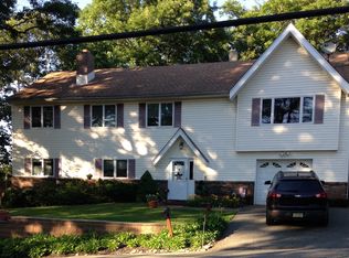 592 Eric Ln, Landing, NJ 07850