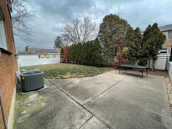 5th image of 963 Edgegrove Ave #2