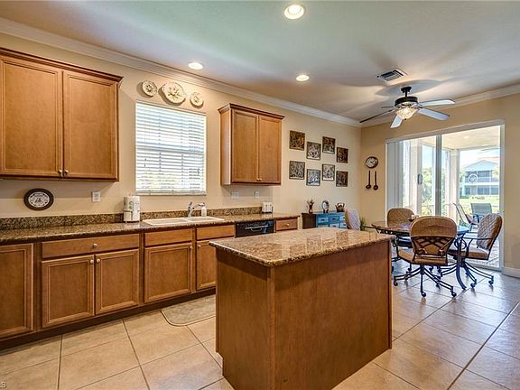 5th image of 12823 Carrington Cir #4-101