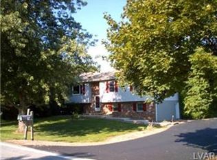 124 Lori Ln, Mertztown, PA 19539
