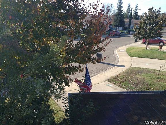 3rd image of 1617 Winston Cir
