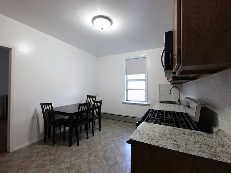 85-04 Park Ln S #3 — Photo 5