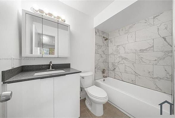 1st image of 2301 NE 170th St #1