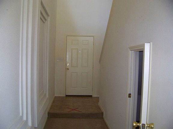 5th image of 8900 Sunny Hollow Dr