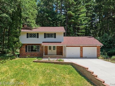 10353 McGregor Rd, Pinckney, MI, 48169