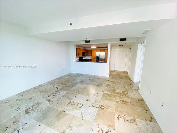 3rd image of 6365 Indian Creek Dr #305