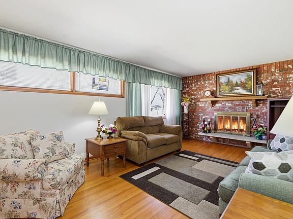 4th image of 6117 Perryton St