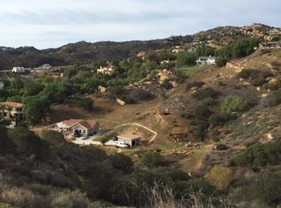 101 Sara Lynn Ln, Chatsworth, CA 91311