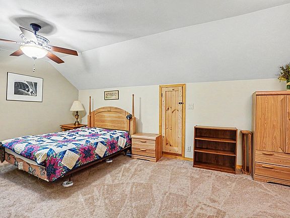21st image of 126 48th St